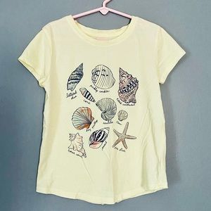Gap kids shells 🐚 t-shirt